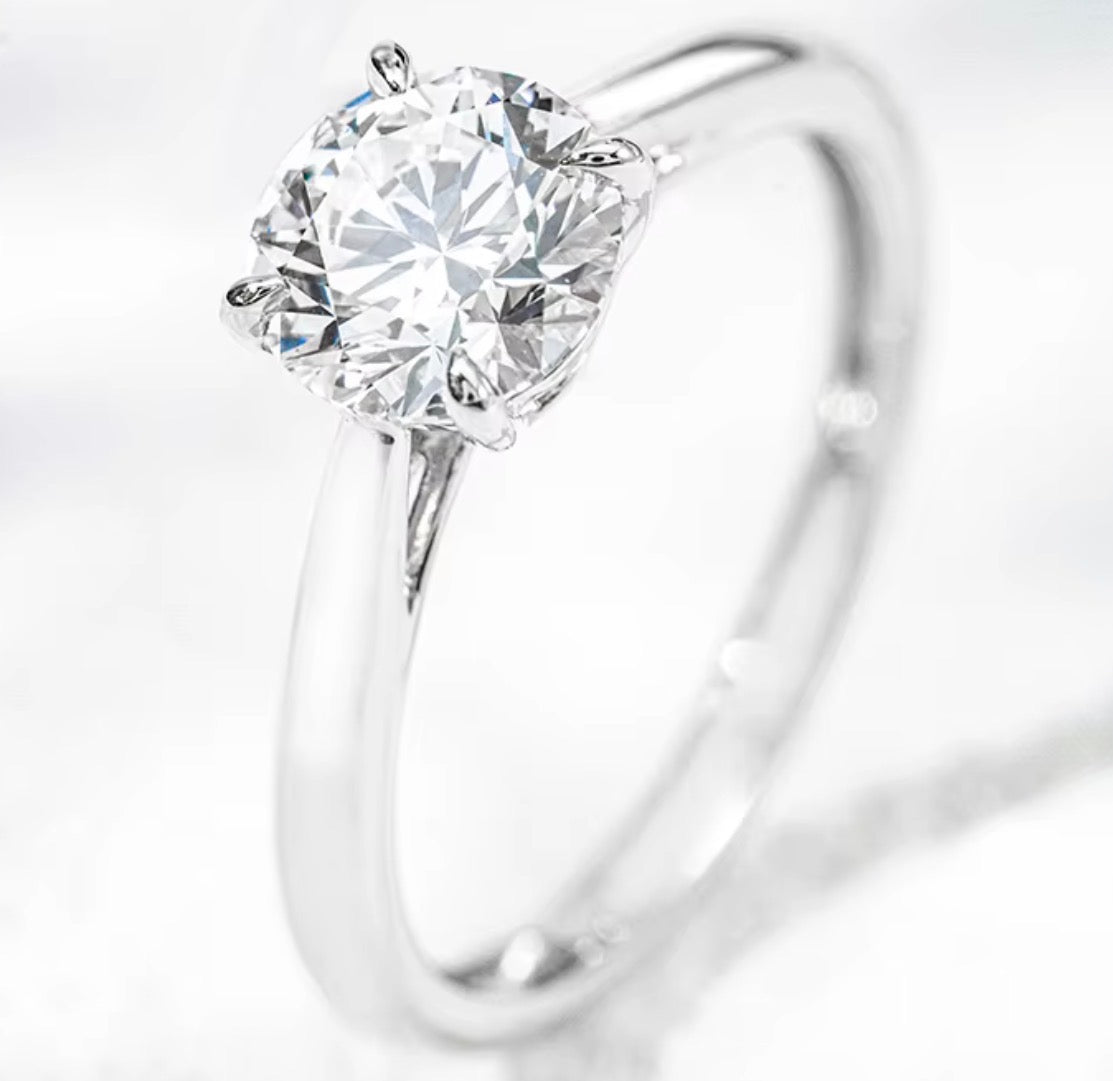 1.00 ct Round Lab-Grown Diamond Solitaire Ring | IGI Certified | 10K Gold