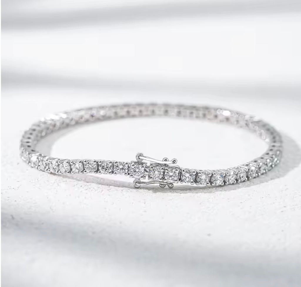 4.34 ct Lab-Grown Diamond Tennis Bracelet | IGI Certified | 10K White Gold