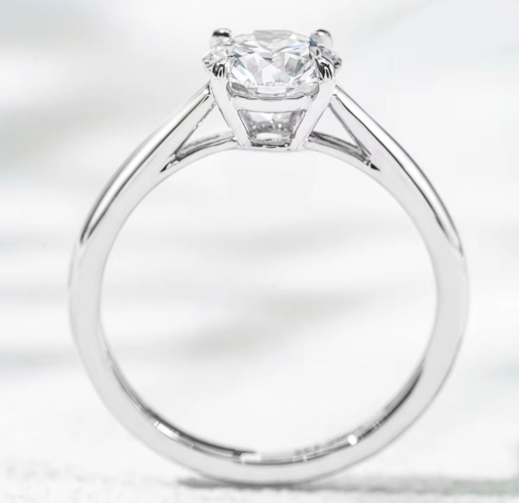 1.00 ct Round Lab-Grown Diamond Solitaire Ring | IGI Certified | 10K Gold