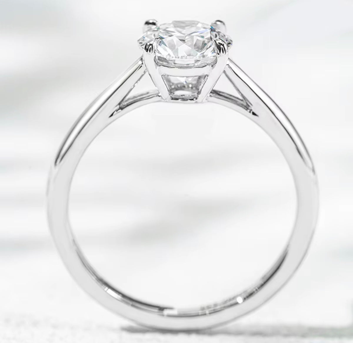 1.00 ct Round Lab-Grown Diamond Solitaire Ring | IGI Certified | 10K Gold