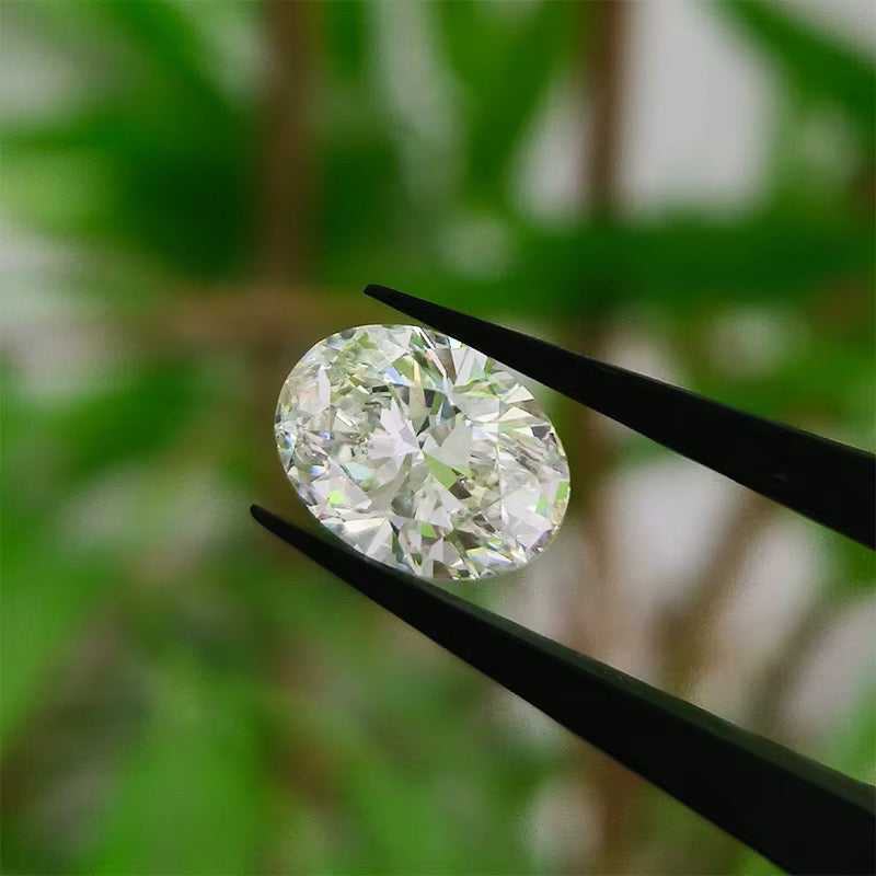 Diamante ovalado cultivado en laboratorio de 1,00 ct | Color D | VVS2 | Certificado IGI