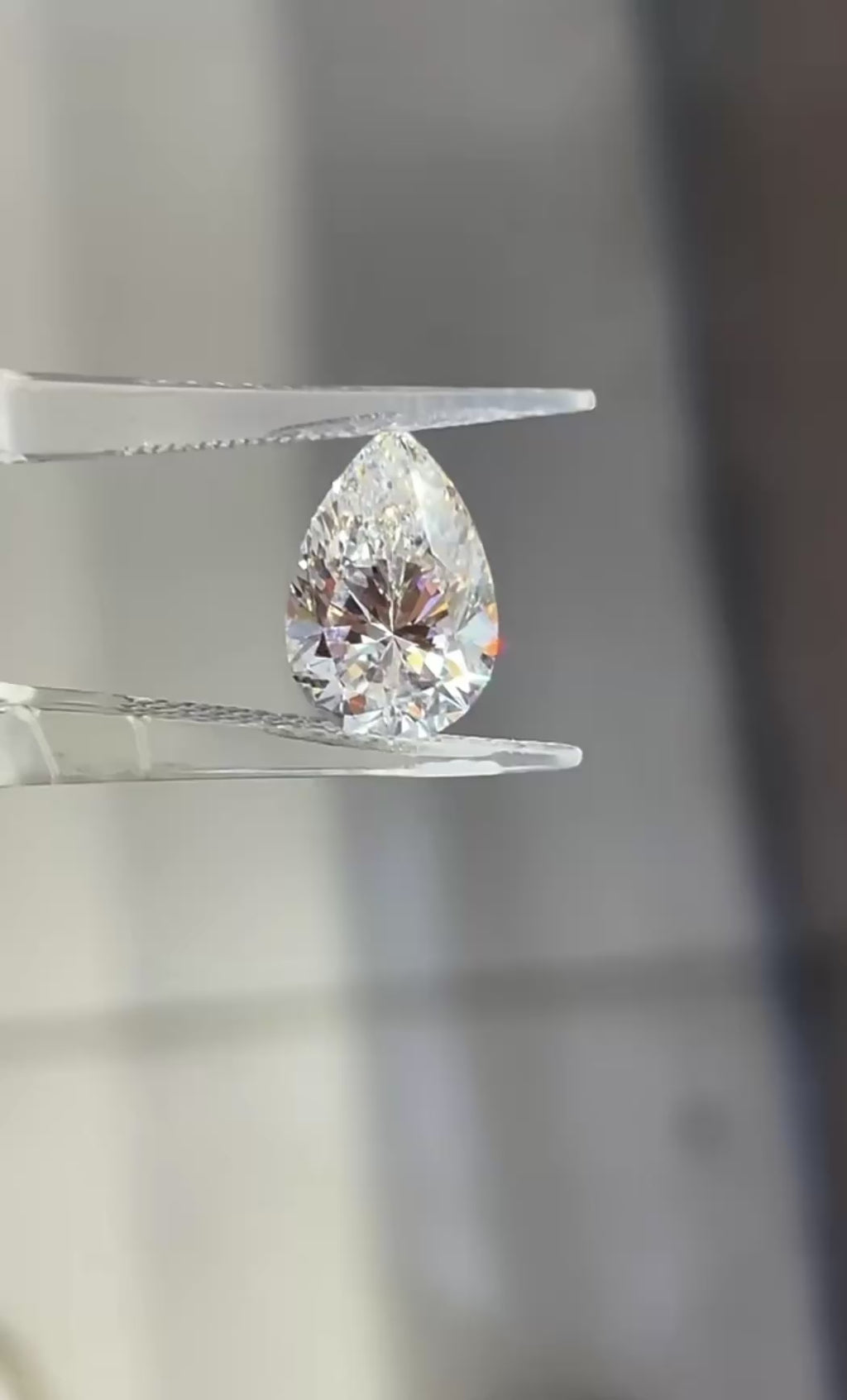 Diamante de laboratorio en forma de pera de 1.00 ct | Color D | VS2 | Certificado IGI